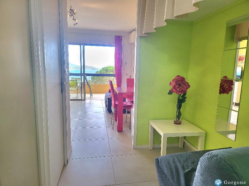 Photo n&deg;6 de :TRES JOLI STUDIO AVEC MAGNIFIQUE VUE MER PANORAMIQUE