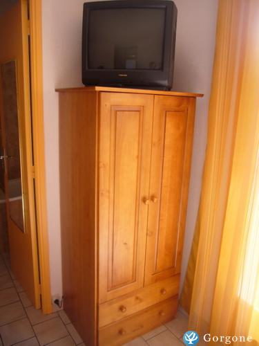 Photo n°7 de :LE LAVANDOU T1 cabine 6 pers proche mer et ville