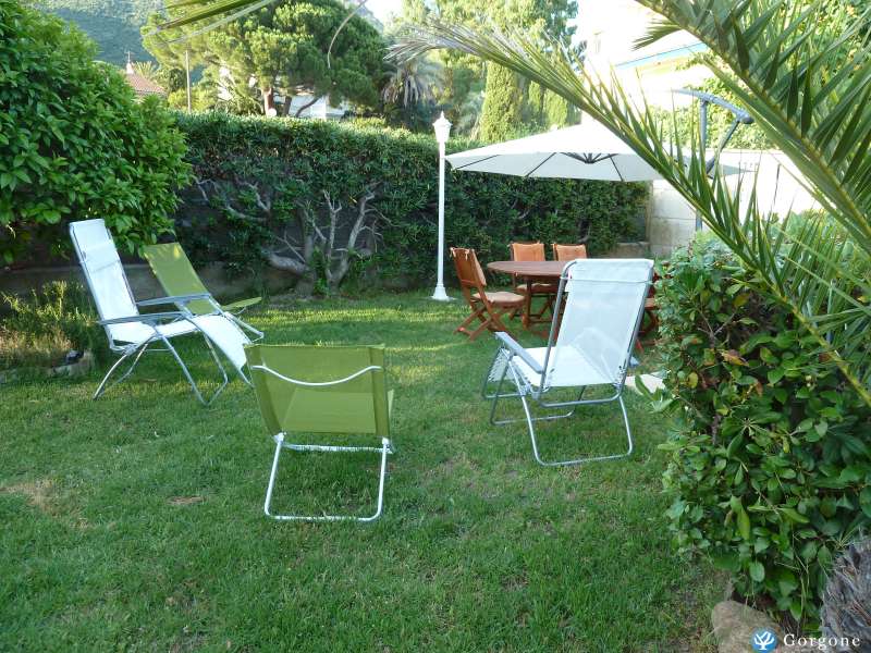 Photo n°3 de :Bord de mer VAR LAVANDOU ST CLAIR T4 4-6 personnes