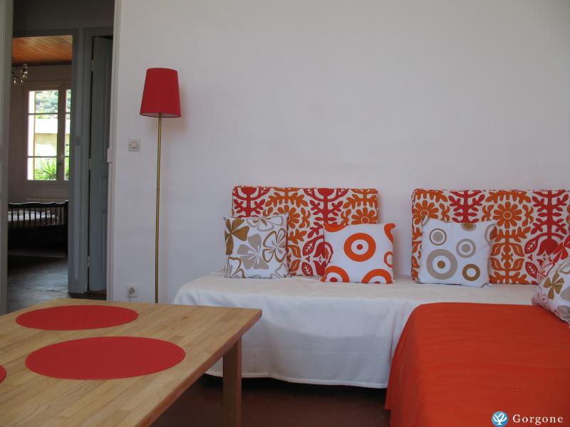 Photo n°7 de :Bord de mer VAR LAVANDOU ST CLAIR T4 4-6 personnes