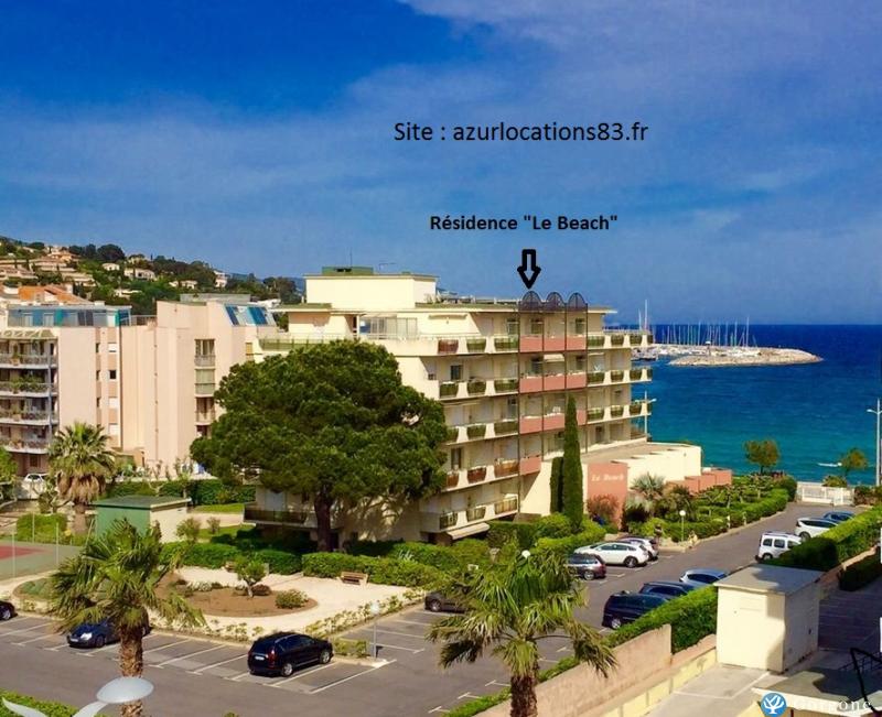 LE BEACH site : azurlocations83.fr